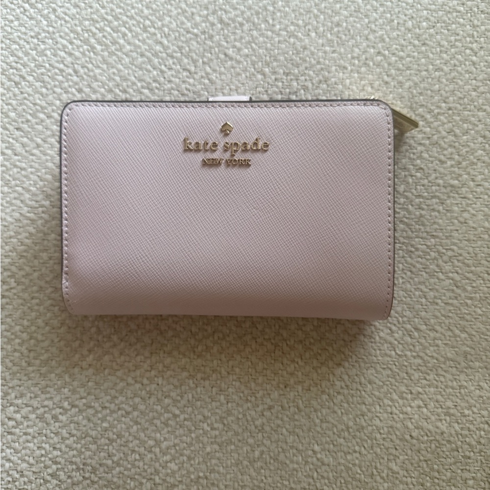 Kate Spade Light Pink Madison Medium Bifold Wallet